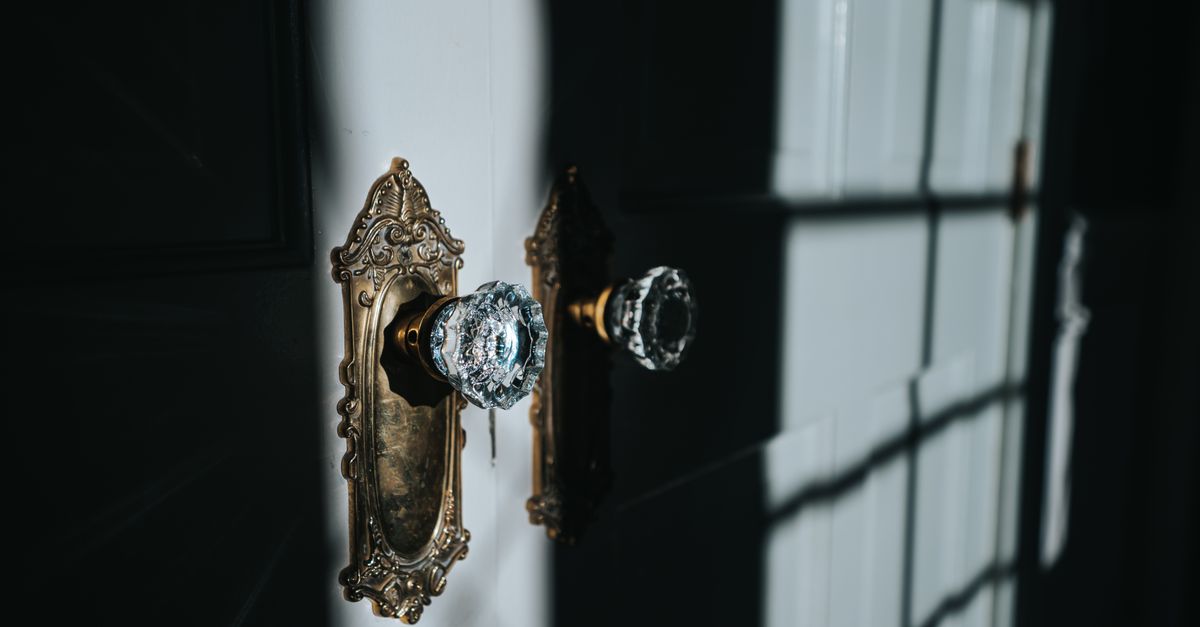 Signs You Need a Door Knob Lock Replacement — Not Just a Repair — Green Brook Township Locksmith